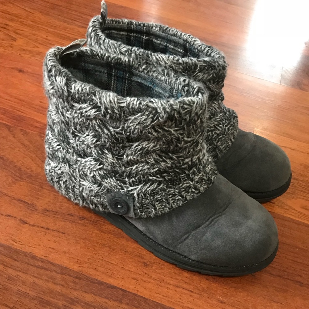 Muk Luk ebony patti bootie